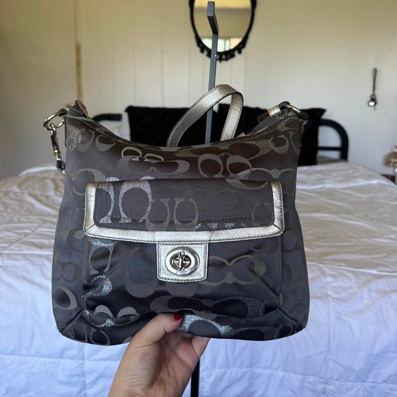 Coach Handbags - Y2K vintage Coach‎ penelope optic metallic signature crossbody bag